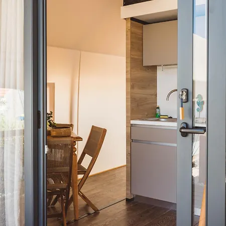 Luksustelt Glamping Olive And Sea Bibinje
