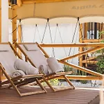 Glamping Olive And Sea 比比涅