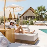 豪华帐篷 Glamping Olive And Sea