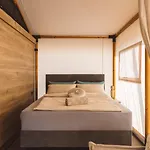 Glamping Olive And Sea Luksuzni šator