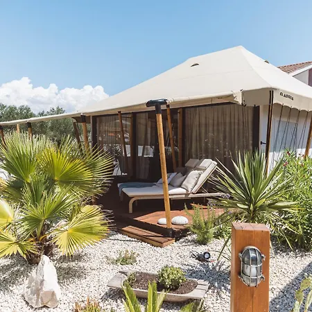 Glamping Olive And Sea ラグジュアリーテント *