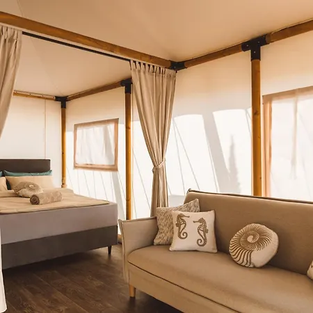 Glamping Olive And Sea ラグジュアリーテント *