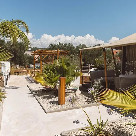 Glamping Olive And Sea ביבינייה