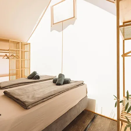 Glamping Olive And Sea אוהל מפואר ביבינייה